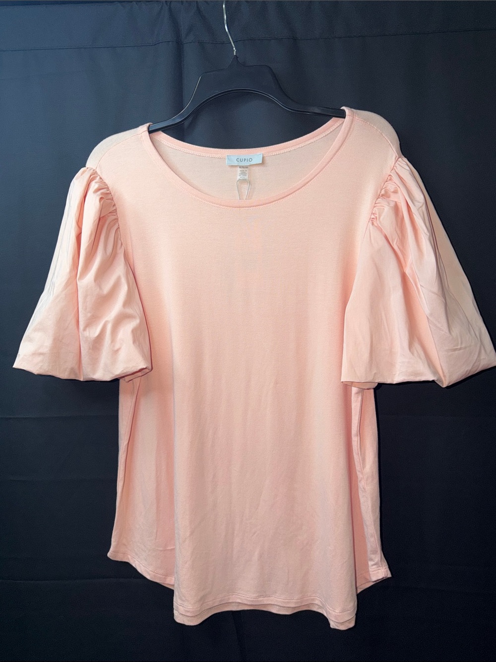 Cupio Short Puff Sleeve Tee in Peach